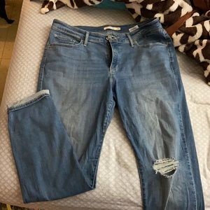 Levi skinny jeans